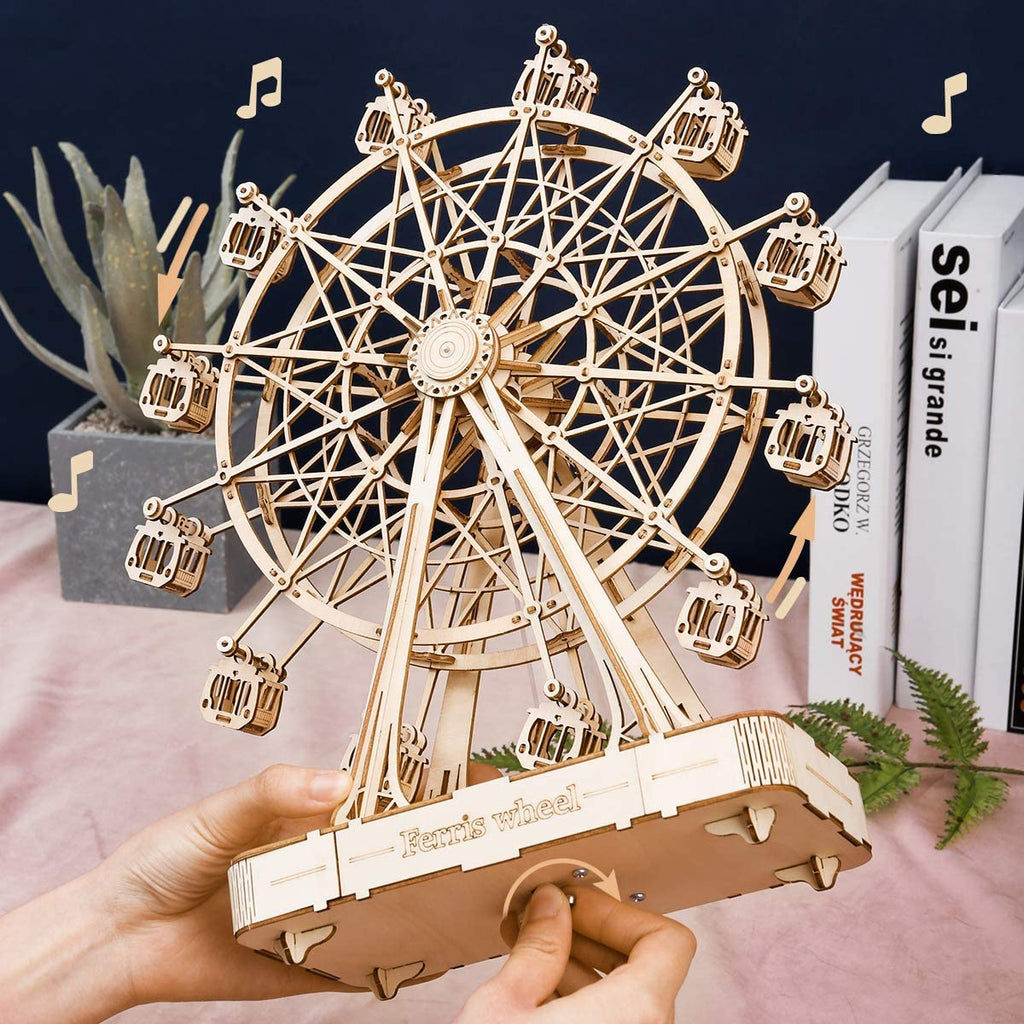 3D Wooden Rotatable Ferris Wheel Model